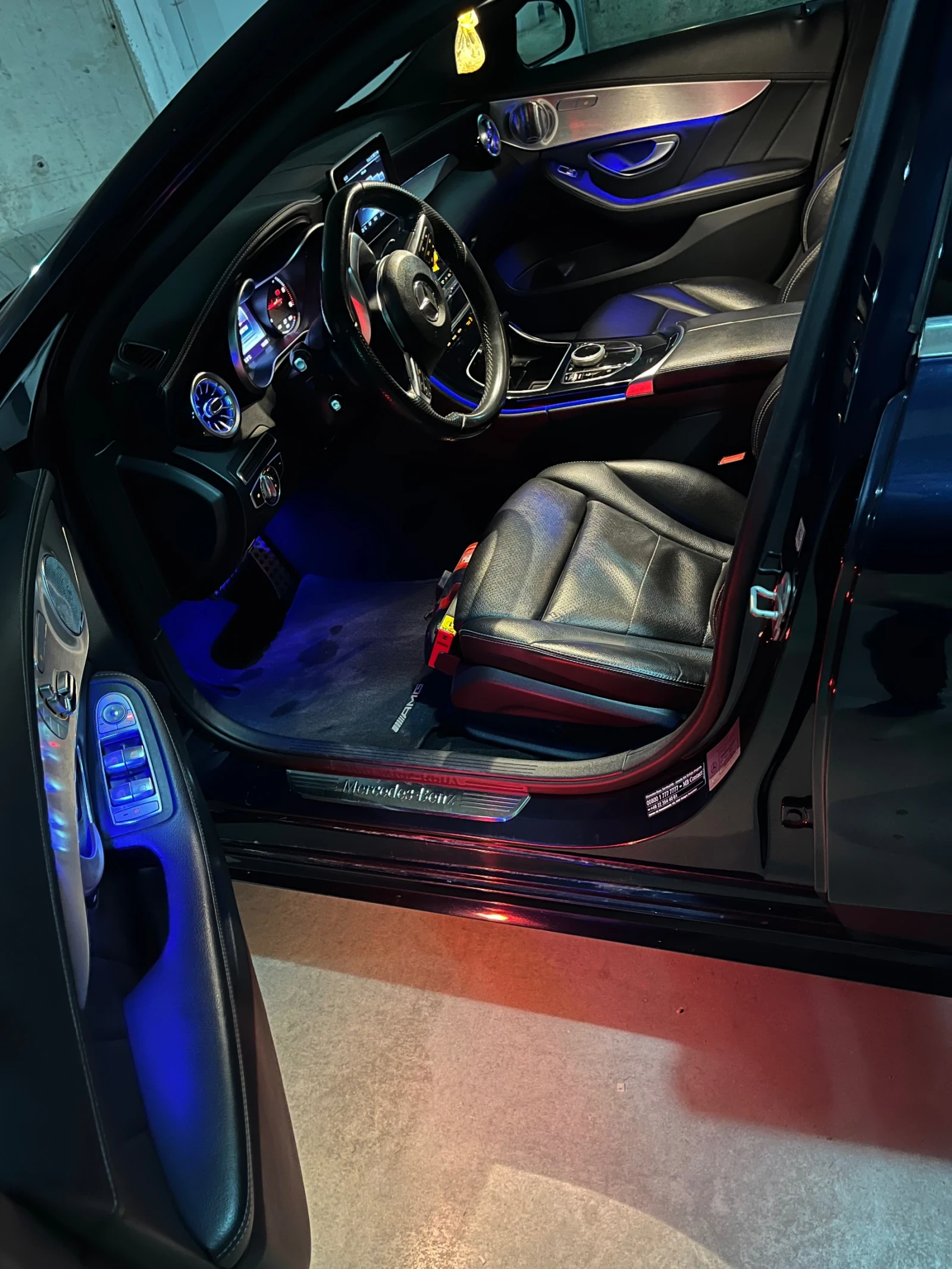 Mercedes-Benz C 220 AMG+ SPORT EDITION, снимка 7 - Автомобили и джипове - 55056657