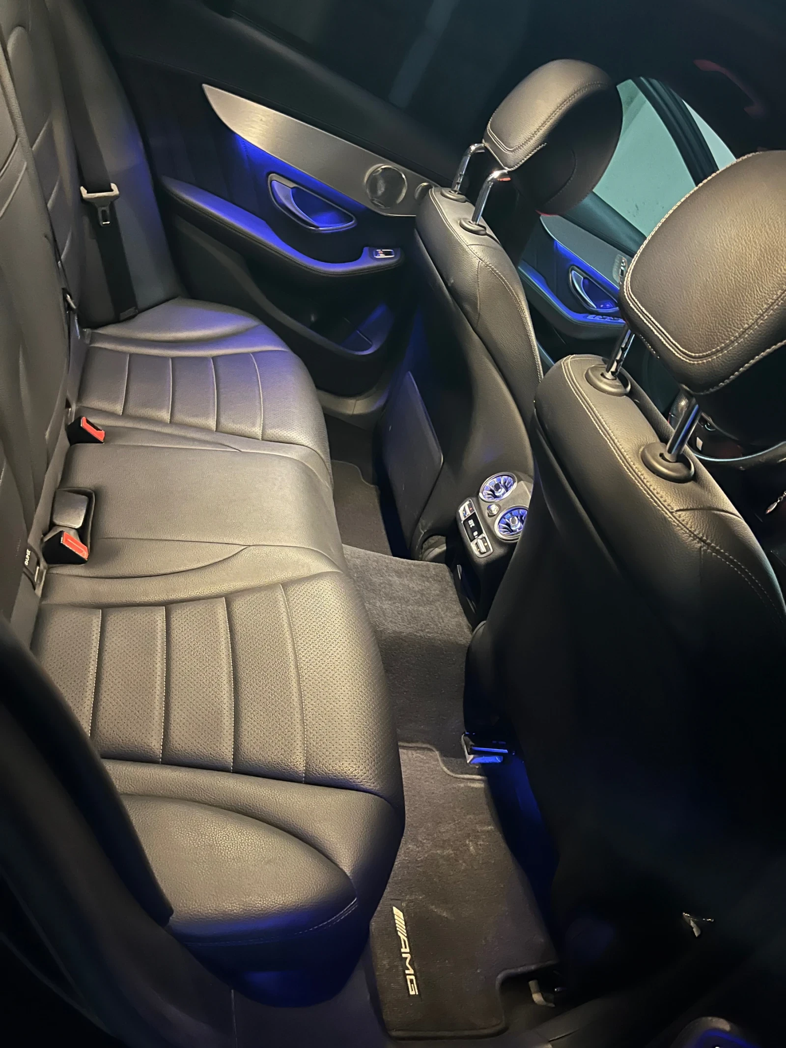 Mercedes-Benz C 220 AMG+ SPORT EDITION, снимка 6 - Автомобили и джипове - 55056657