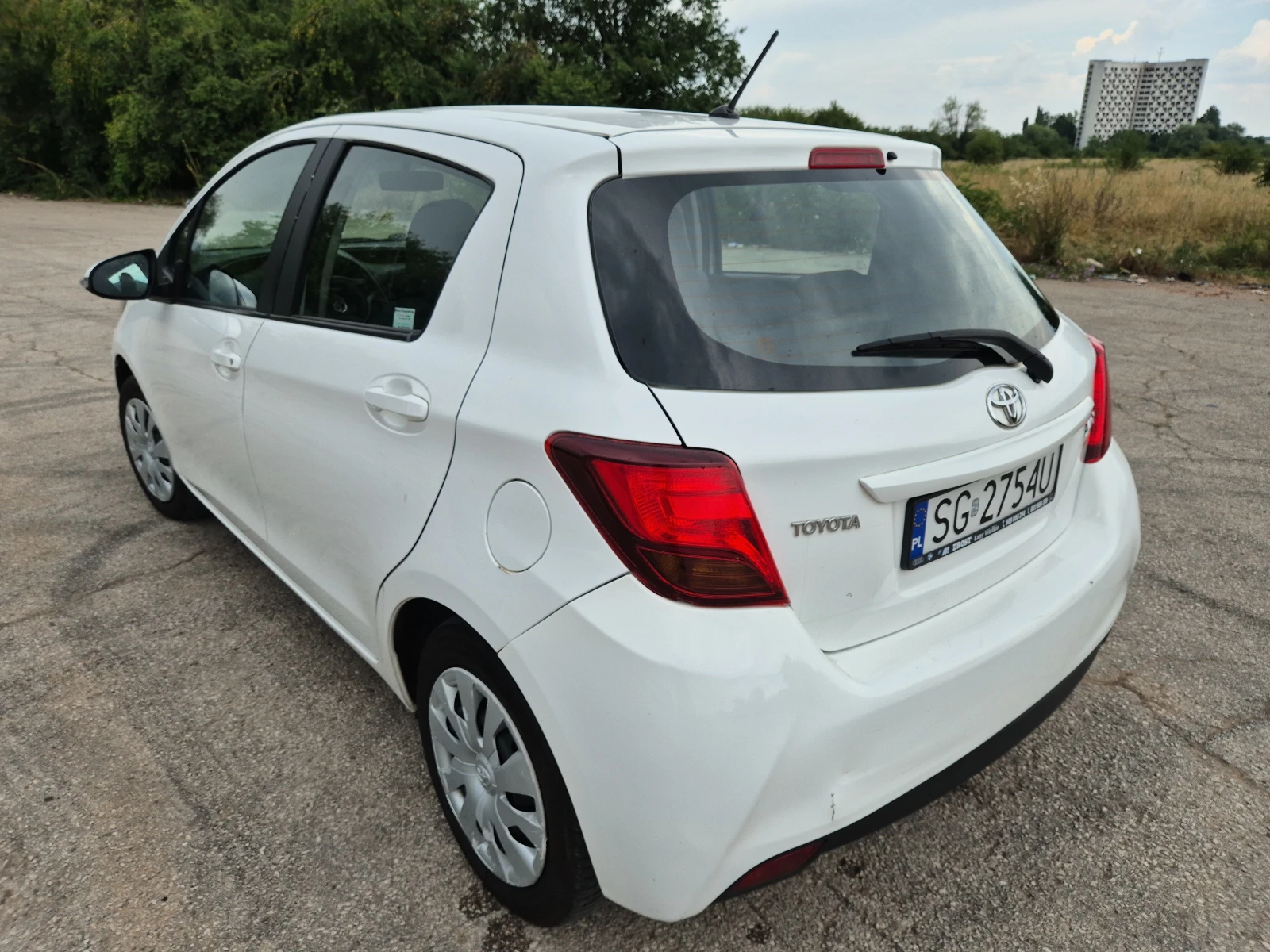 Toyota Yaris 1.3 газ климатик 6ск, снимка 7 - Автомобили и джипове - 55249340