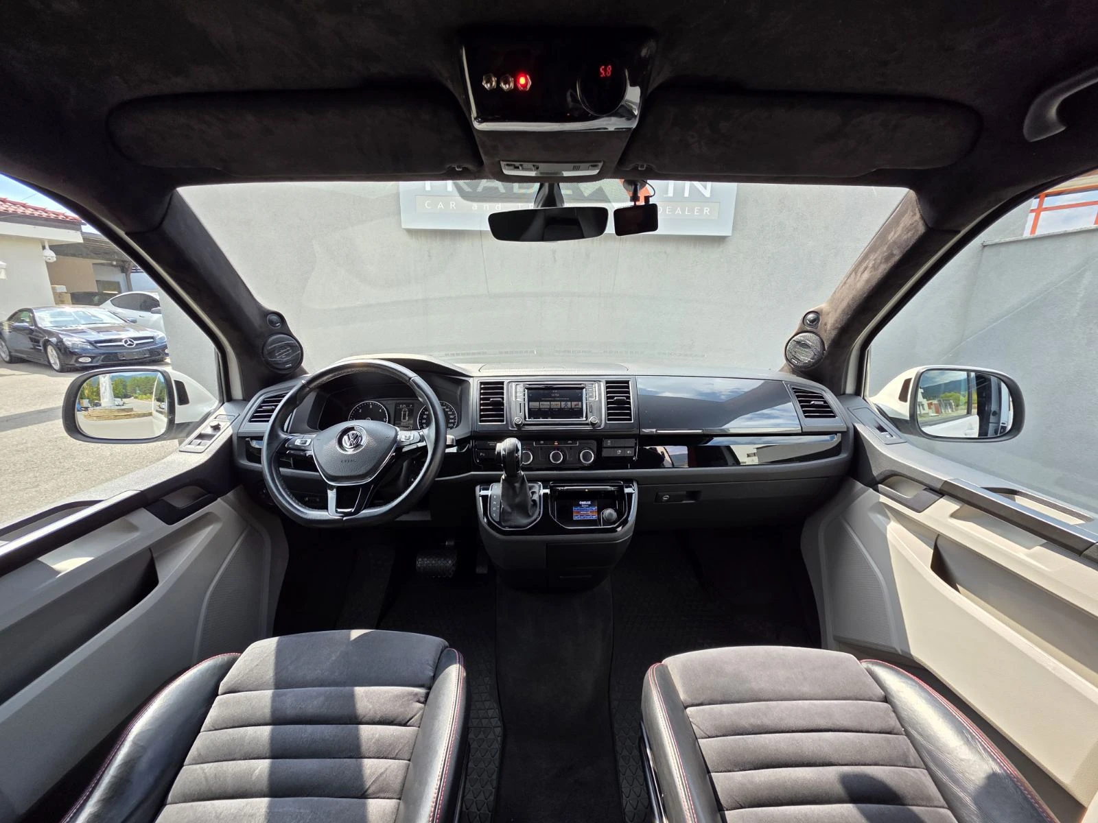 VW Multivan TRANSORTER 2.0 TDI DSG, снимка 11 - Автомобили и джипове - 55751604