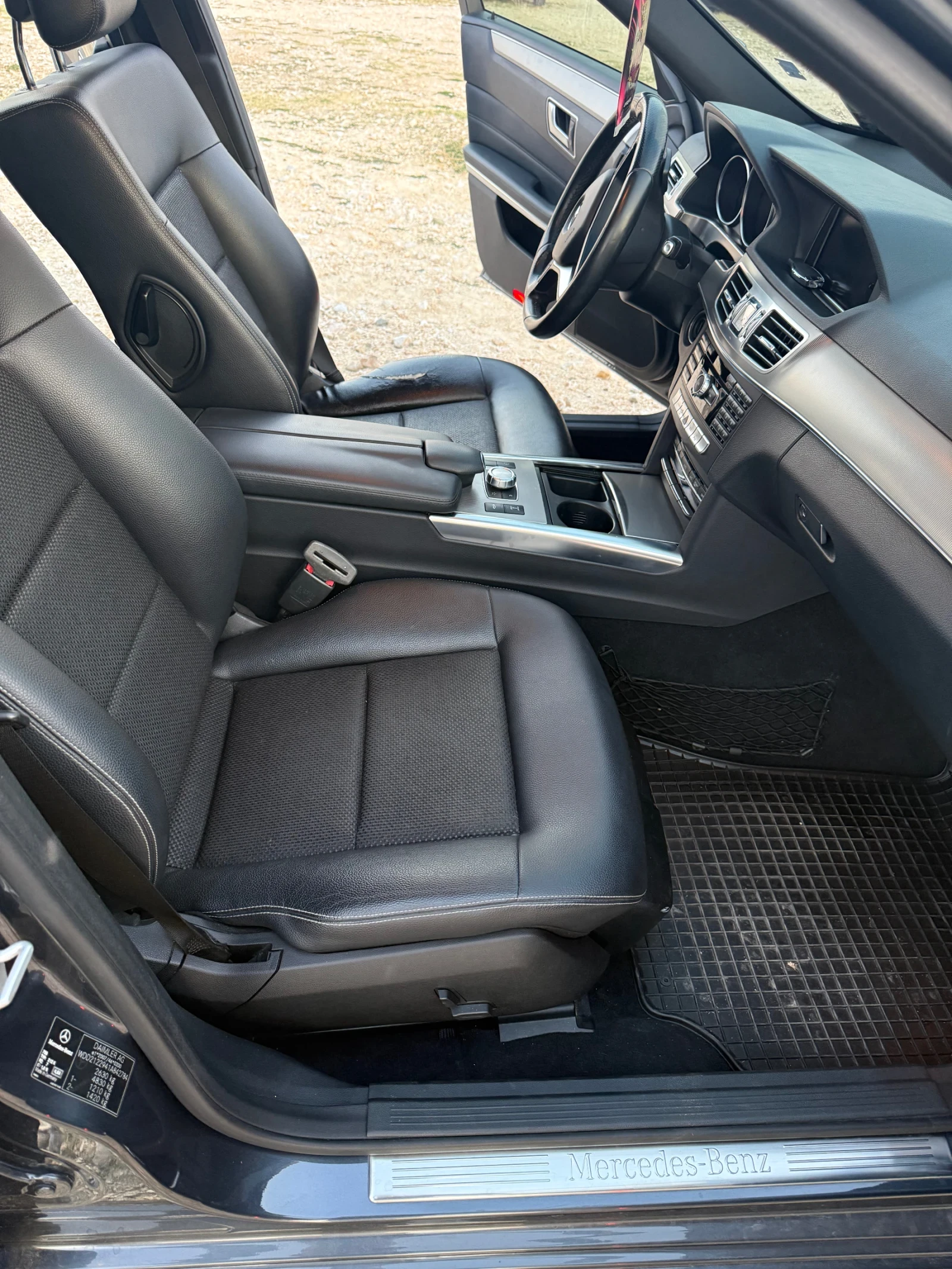 Mercedes-Benz E 350, снимка 9 - Автомобили и джипове - 56224303