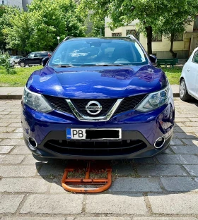 Nissan Qashqai 1.2 Tekna Панорама, кожа, start-stop , снимка 3