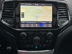 Jeep Grand cherokee SRT| DISTRONIC| HARMAN/KARDON| АЛКАНТАРА| ПАНОРАМА, снимка 9