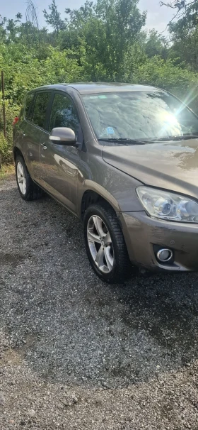 Toyota Rav4 2.2 D4D 150кс - 4100 € / 8018.90 лв. - 73933017 15