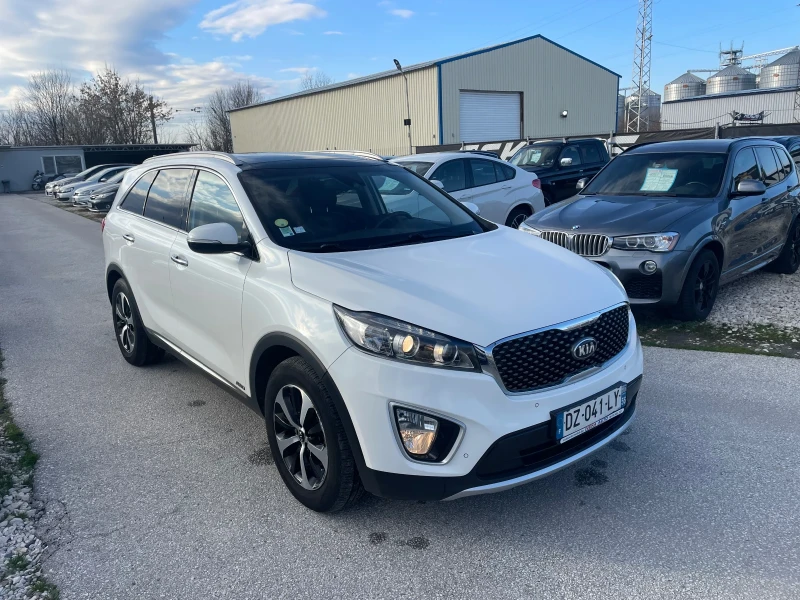 Kia Sorento 2.2 CRDi Full Options , снимка 3 - Автомобили и джипове - 48323700