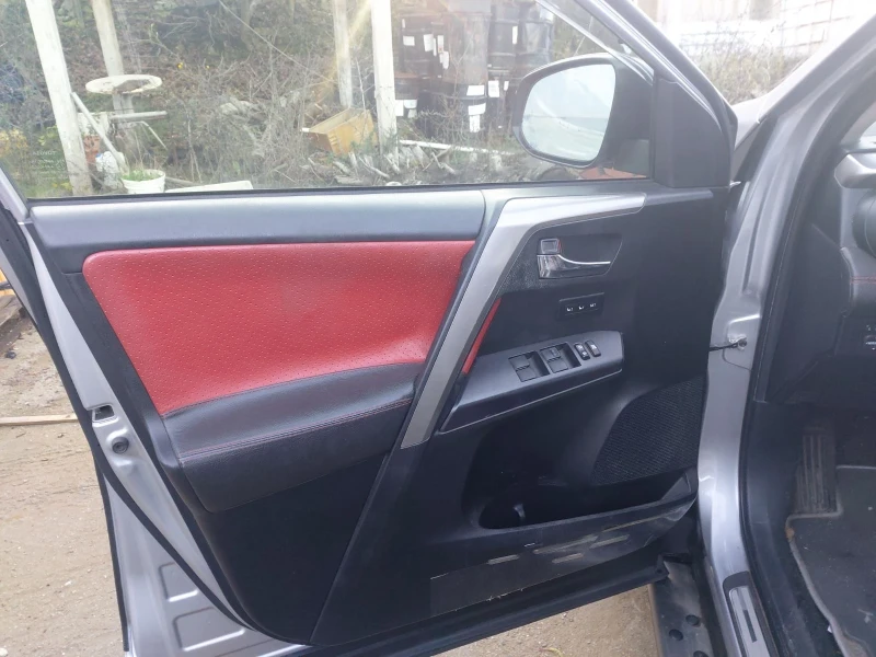 Toyota Rav4 2.5, снимка 8 - Автомобили и джипове - 52622735