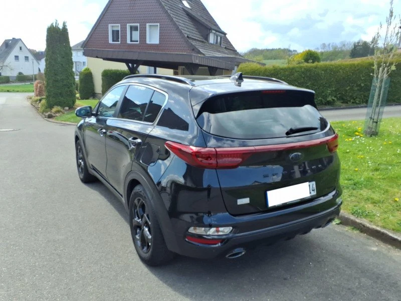 Kia Sportage Black Edition , снимка 4 - Автомобили и джипове - 54477732
