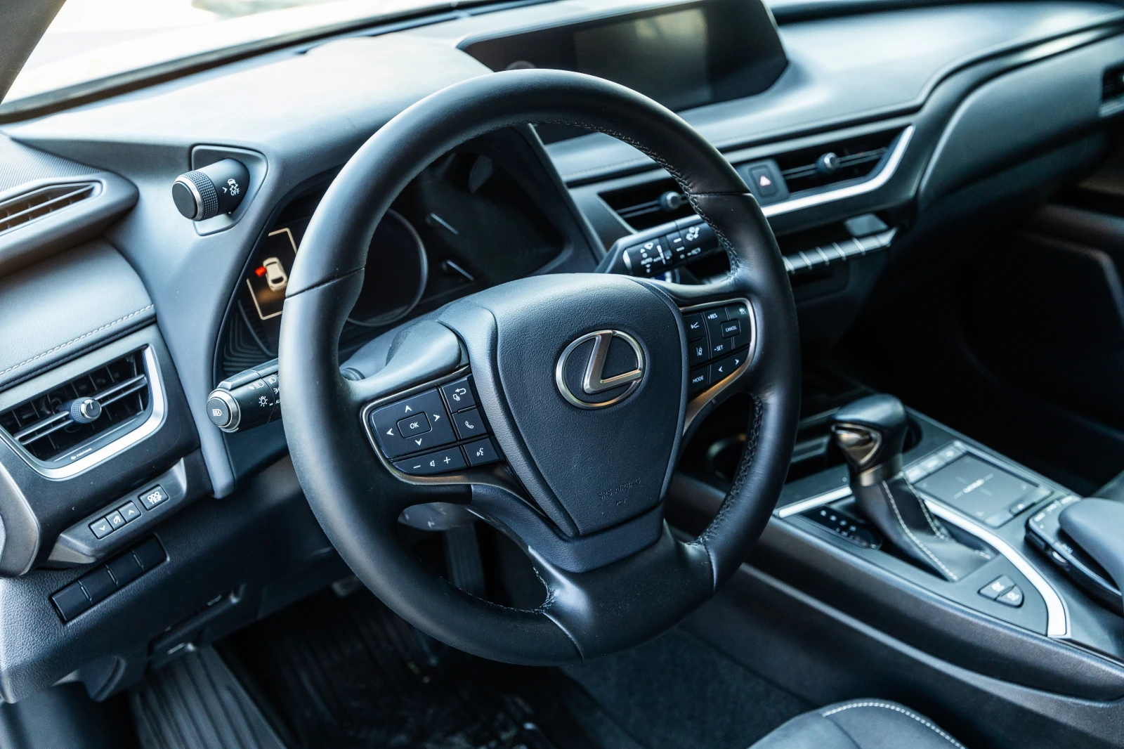 Lexus UX 250h  HYBRID    | Mobile.bg   16