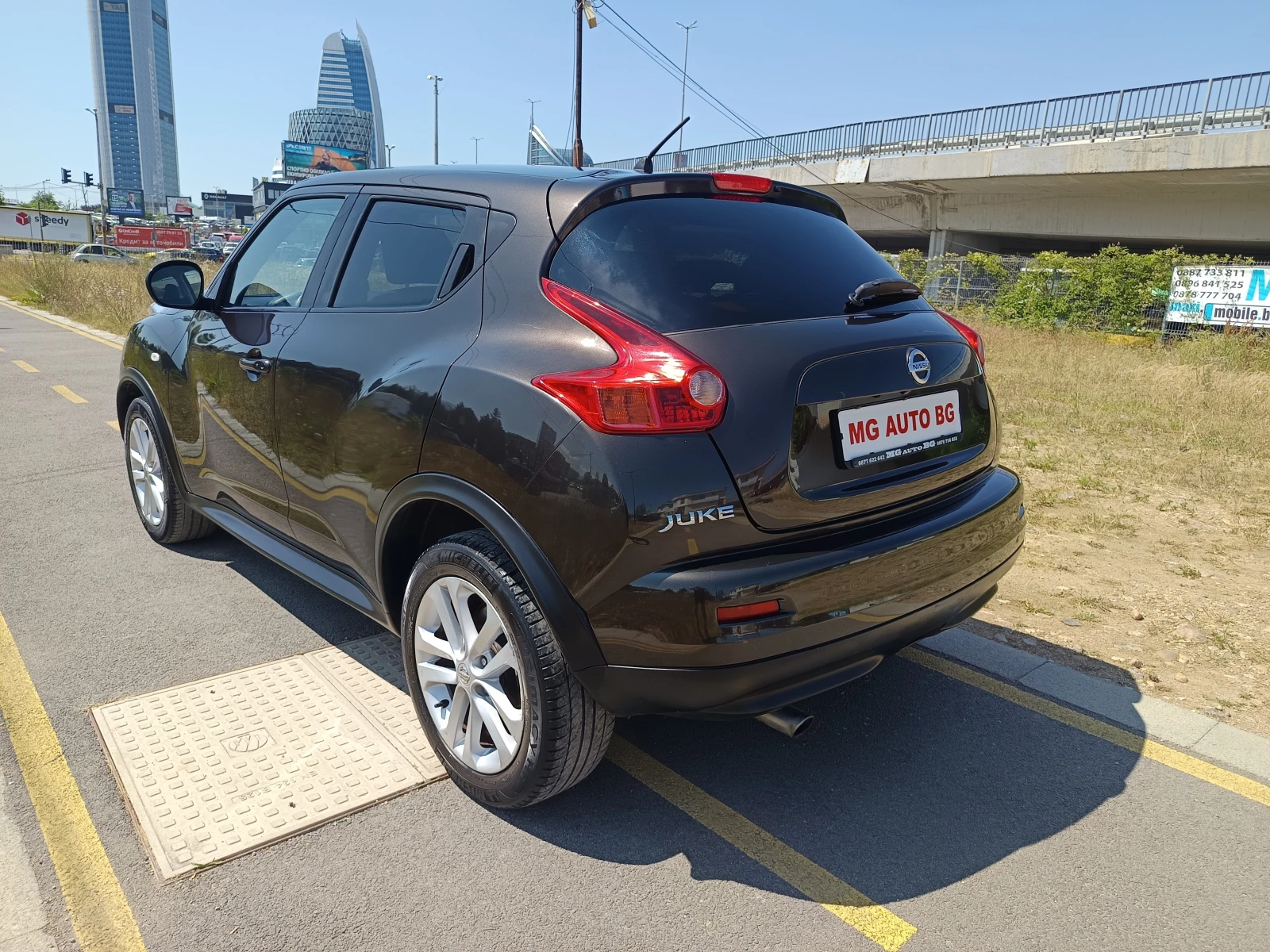 Nissan Juke 1.6i АВТОМАТ  - изображение 7