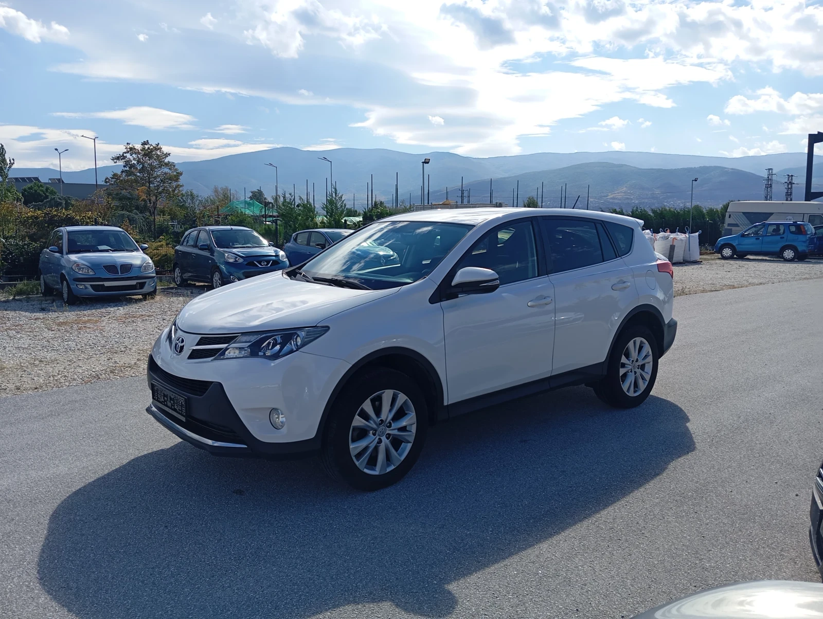 Toyota Rav4 2.2   | Mobile.bg   11