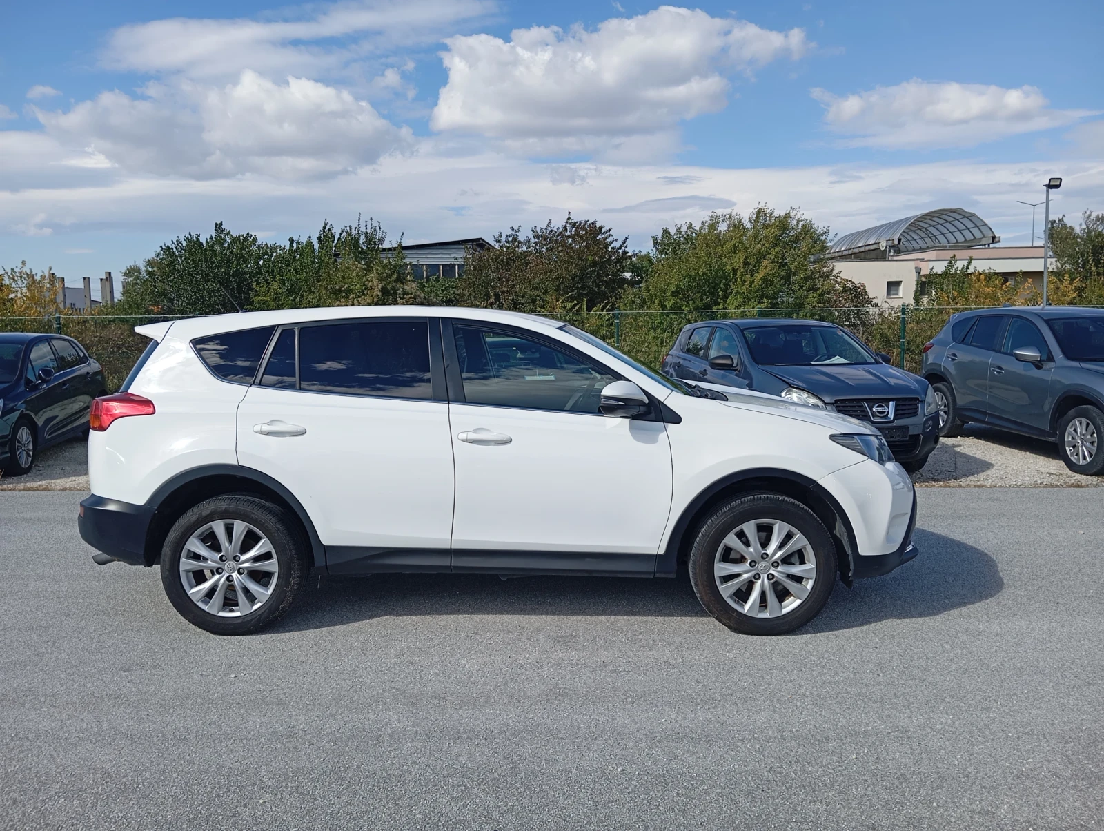 Toyota Rav4 2.2 дизел  - изображение 8