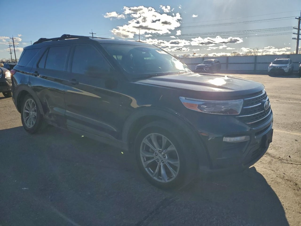 Ford Explorer 2.3l Xlt - изображение 4