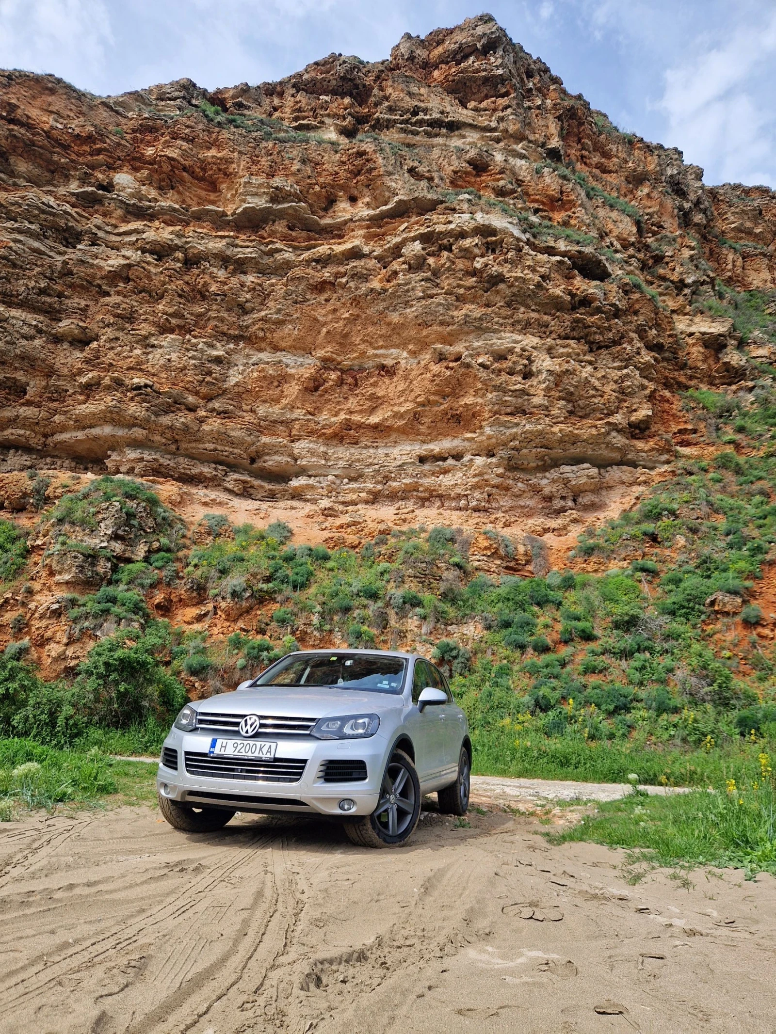 VW Touareg, снимка 3 - Автомобили и джипове - 54151809