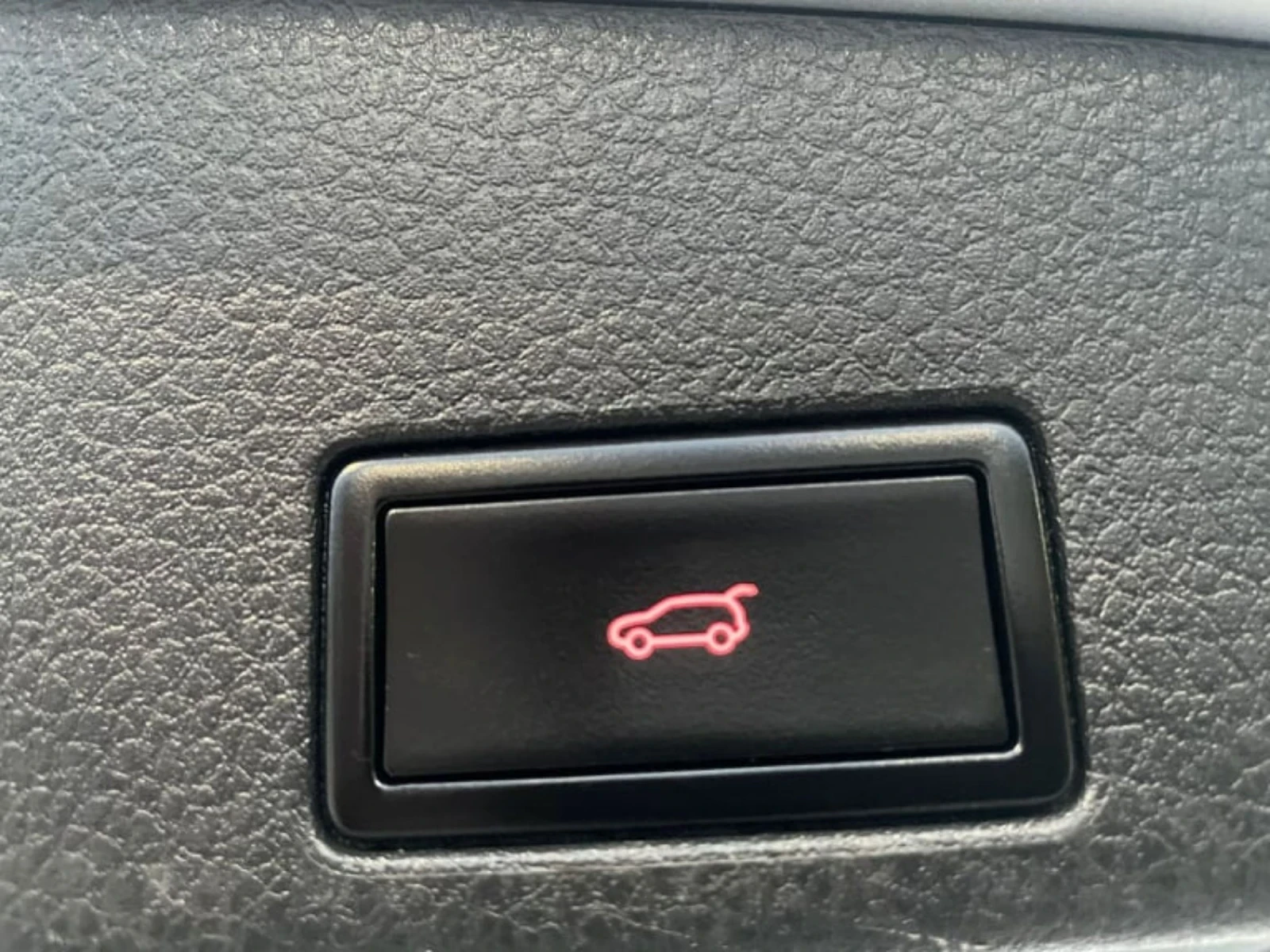 VW Touareg, снимка 15 - Автомобили и джипове - 54151809