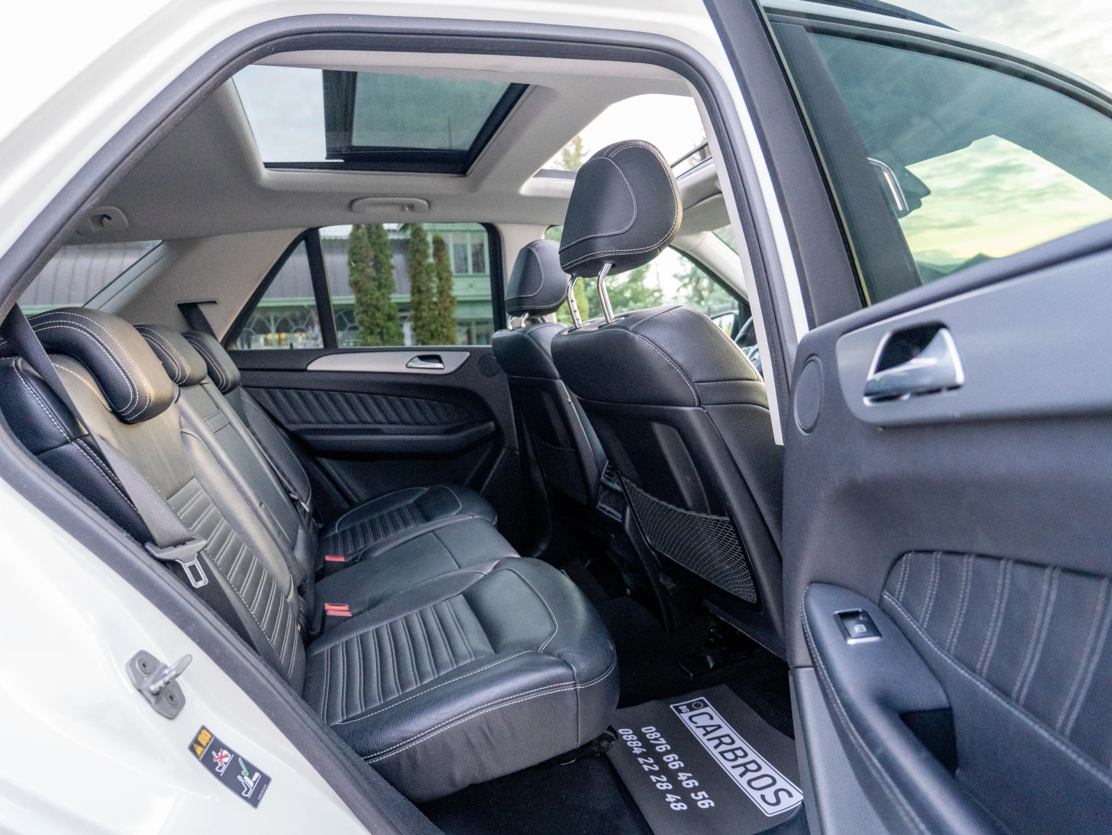 Mercedes-Benz GLE 350 AMG Line 4Matic Distronic Panorama 9G Камера 360, снимка 12 - Автомобили и джипове - 54235283