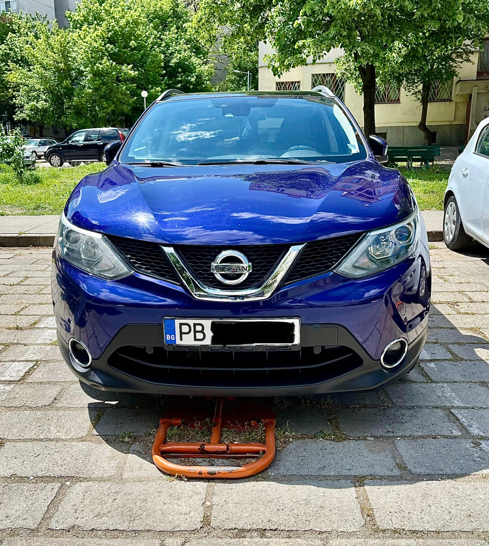 Nissan Qashqai 1.2 Tekna Панорама, кожа, start-stop , снимка 3 - Автомобили и джипове - 54323353