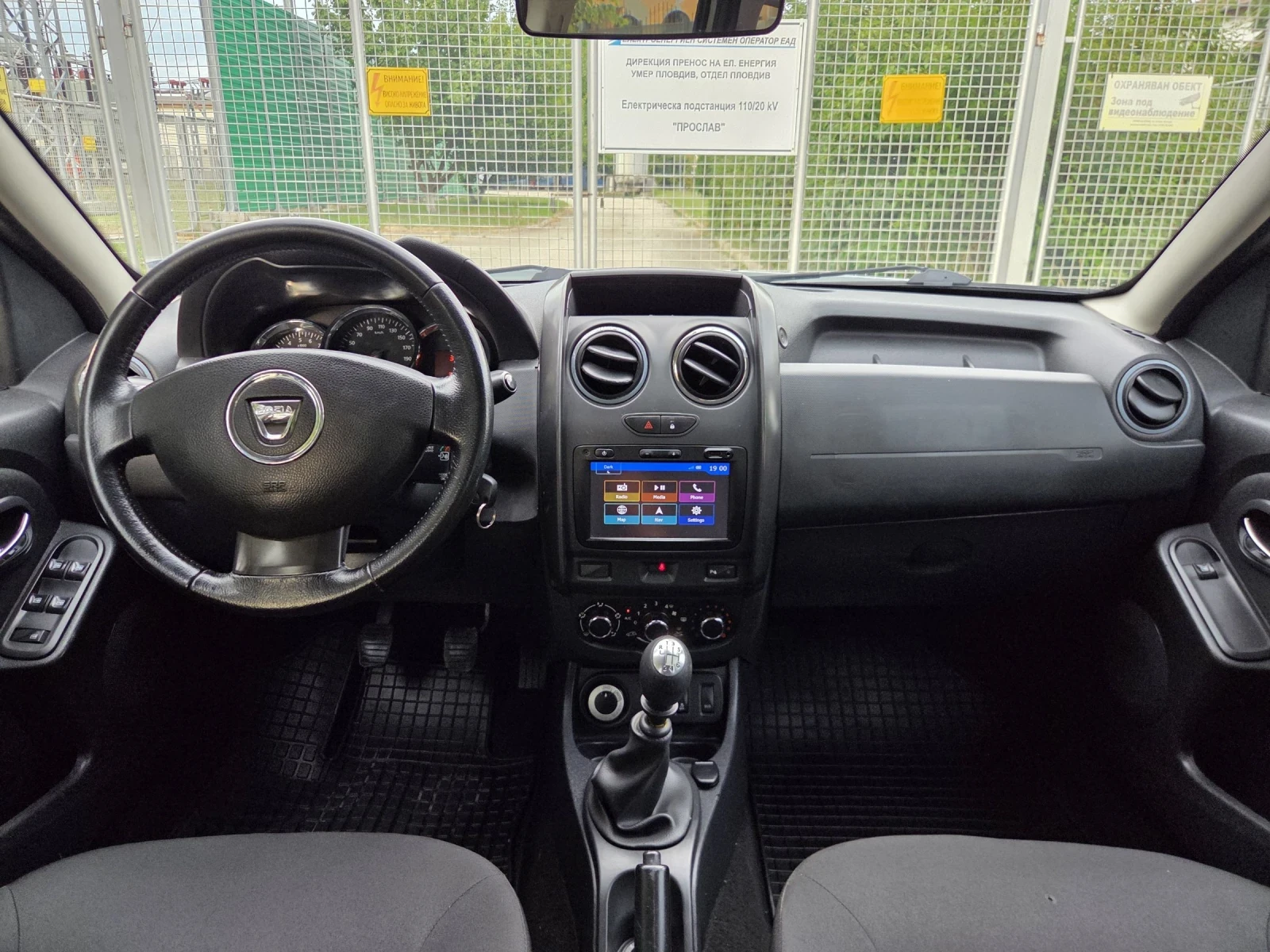 Dacia Duster 1.5 dci 4x4 Facelift Off-Road Pack , снимка 7 - Автомобили и джипове - 55327217
