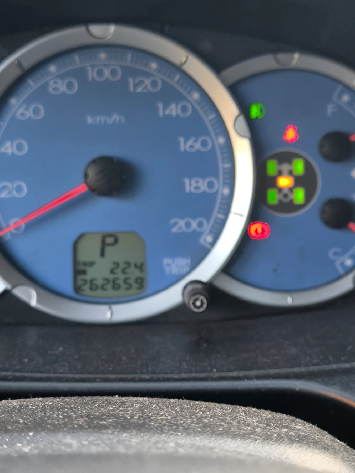Mitsubishi L200, снимка 8 - Автомобили и джипове - 55768566
