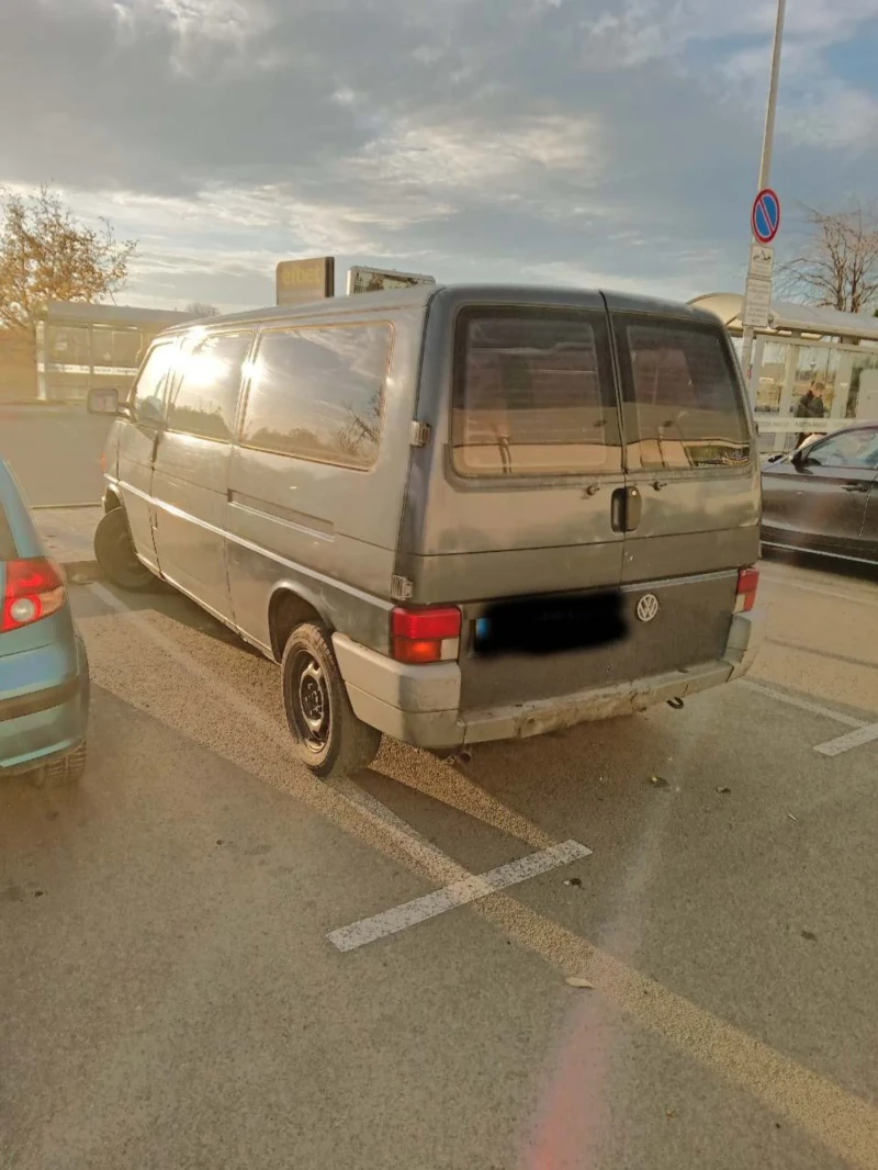 VW Caravelle Т4, снимка 4 - Бусове и автобуси - 52277502