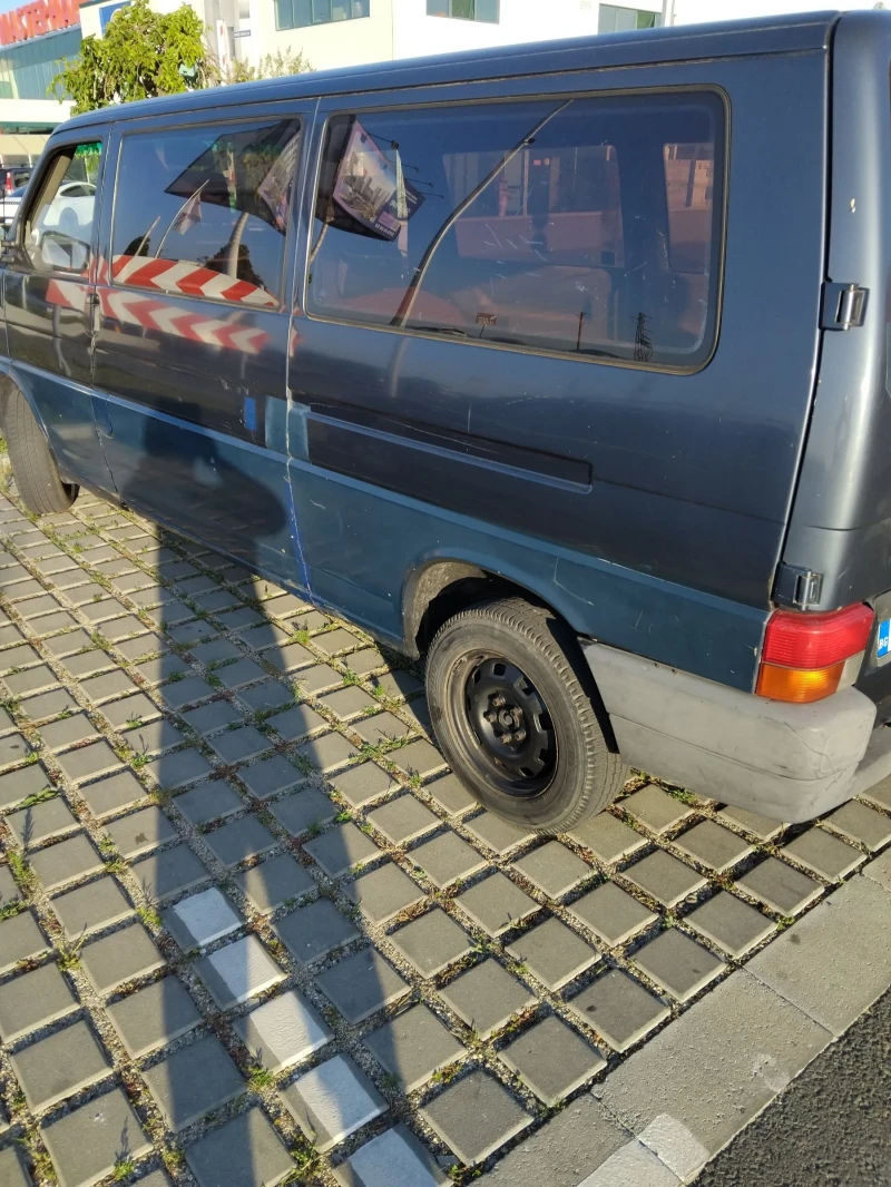 VW Caravelle Т4, снимка 8 - Бусове и автобуси - 52277502