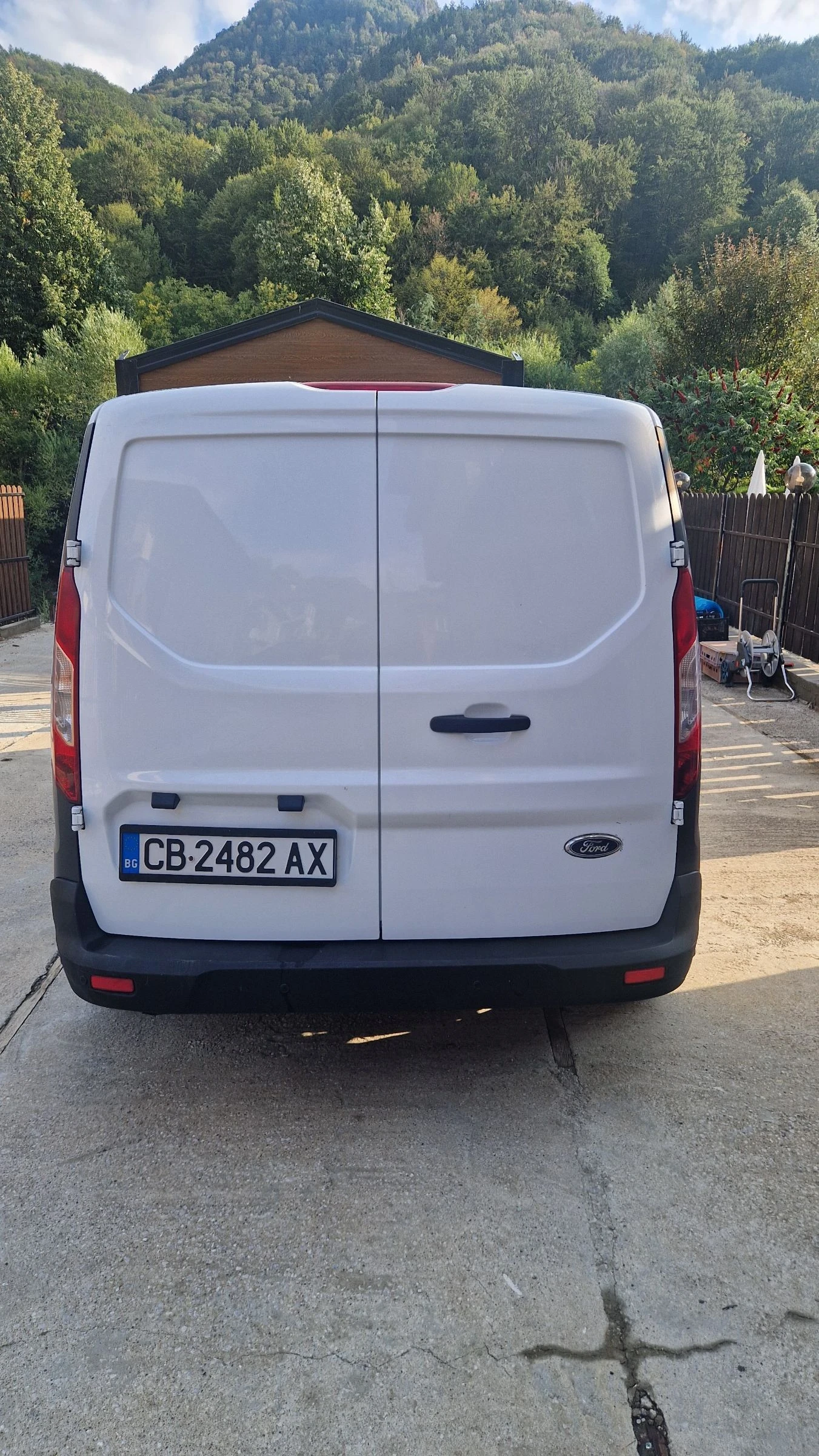 Ford Transit Conect 1.6 TDCI 101k.c - изображение 6