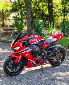 Обява за продажба на Honda Cbr Cbr1000rr sc77  ~24 700 лв. - изображение 1