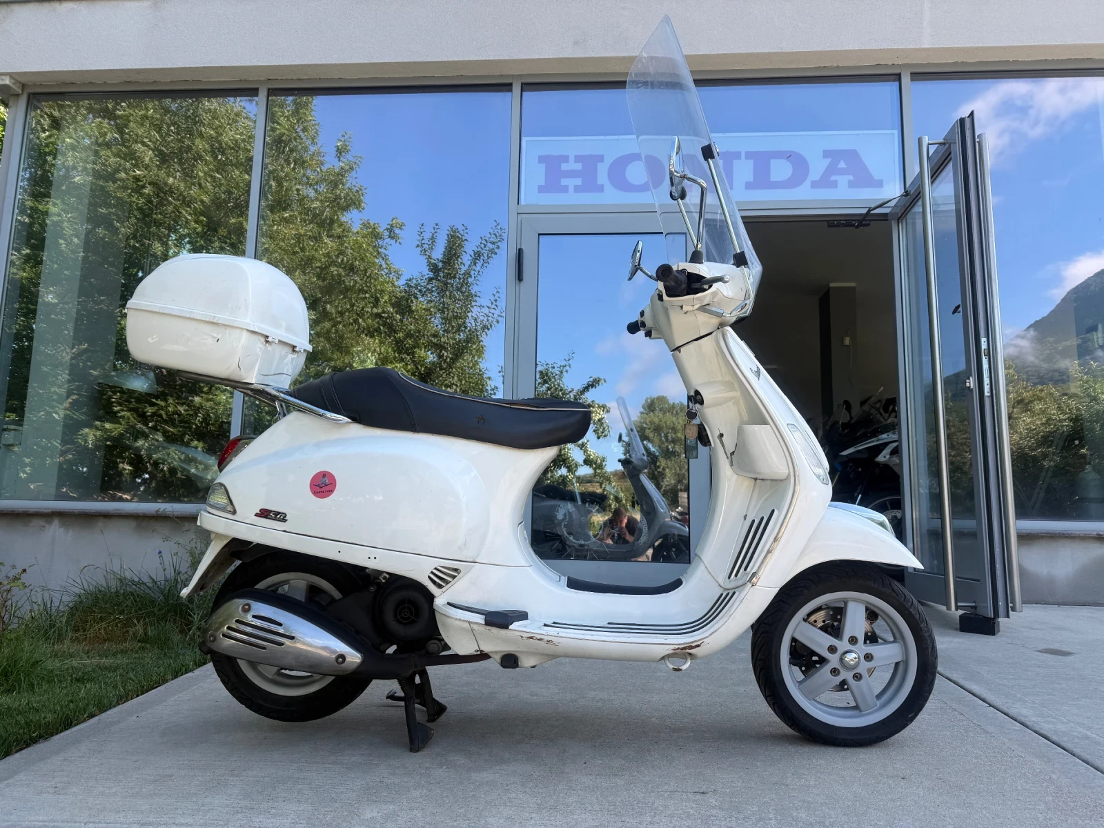 Vespa 50