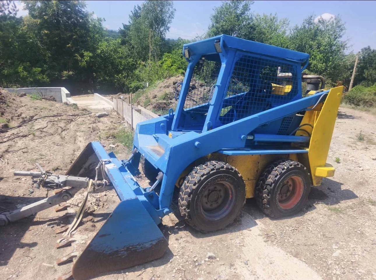Трактор Bobcat AS25, снимка 2 - Селскостопанска техника - 55971533