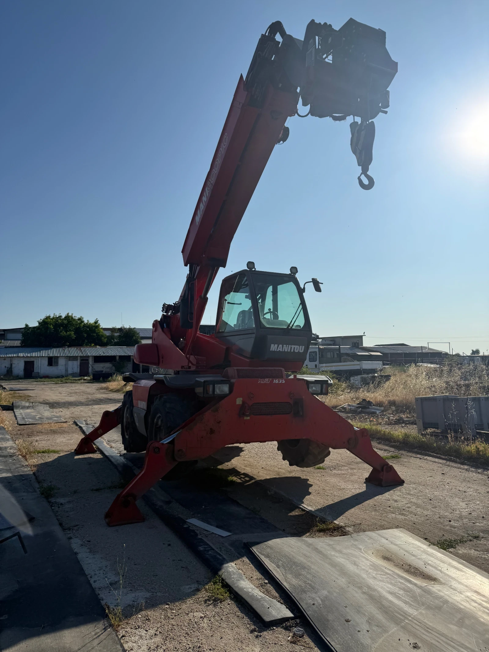 Телескопични товарачи Manitou 1635 - изображение 6