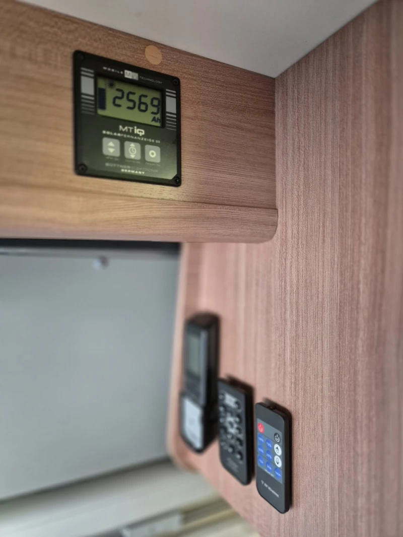 Кемпер Knaus BoxStar 500 limited, снимка 13 - Каравани и кемпери - 53525645