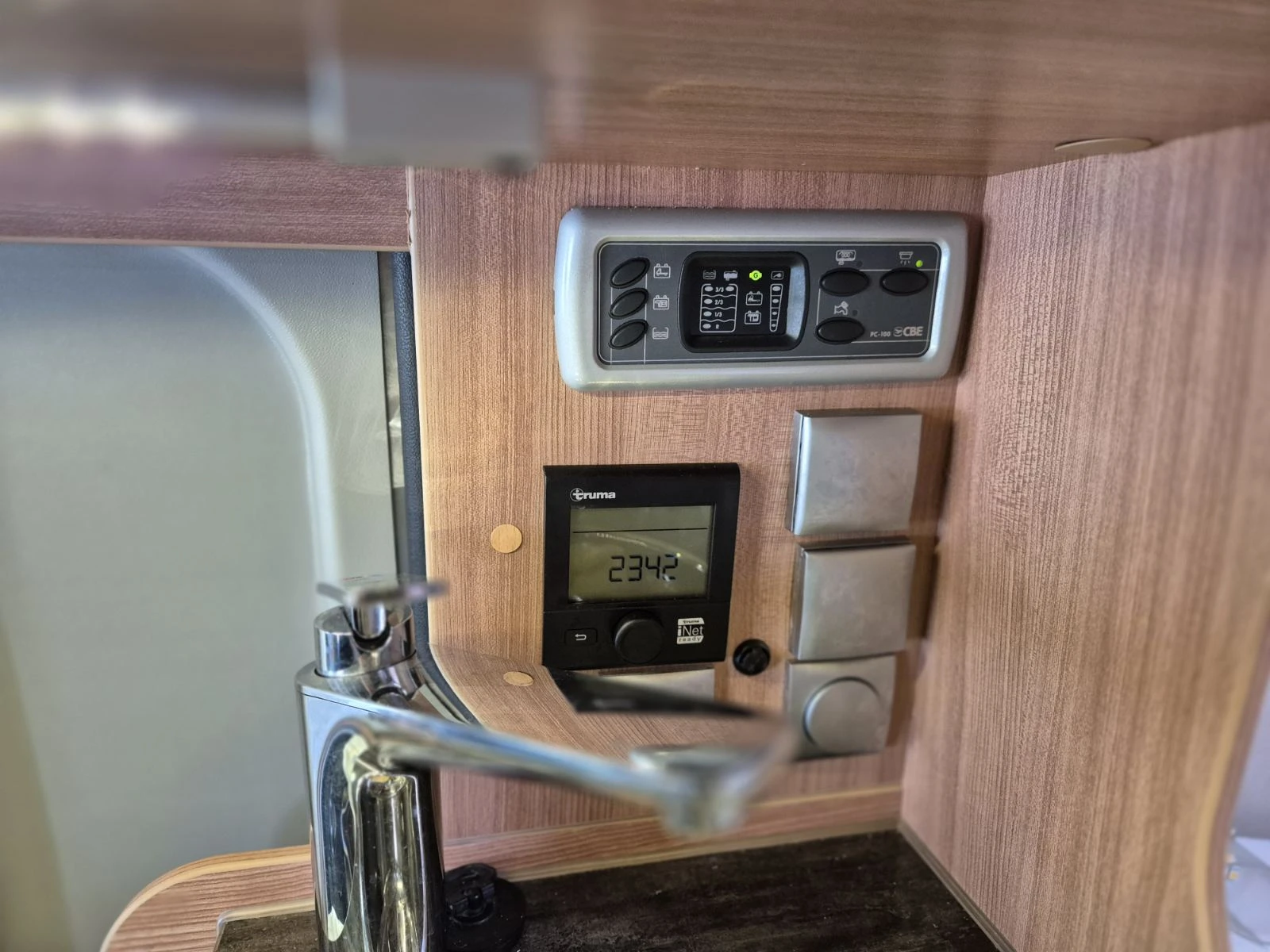 ������ Knaus BoxStar 500 limited | Mobile.bg � ����������� 12