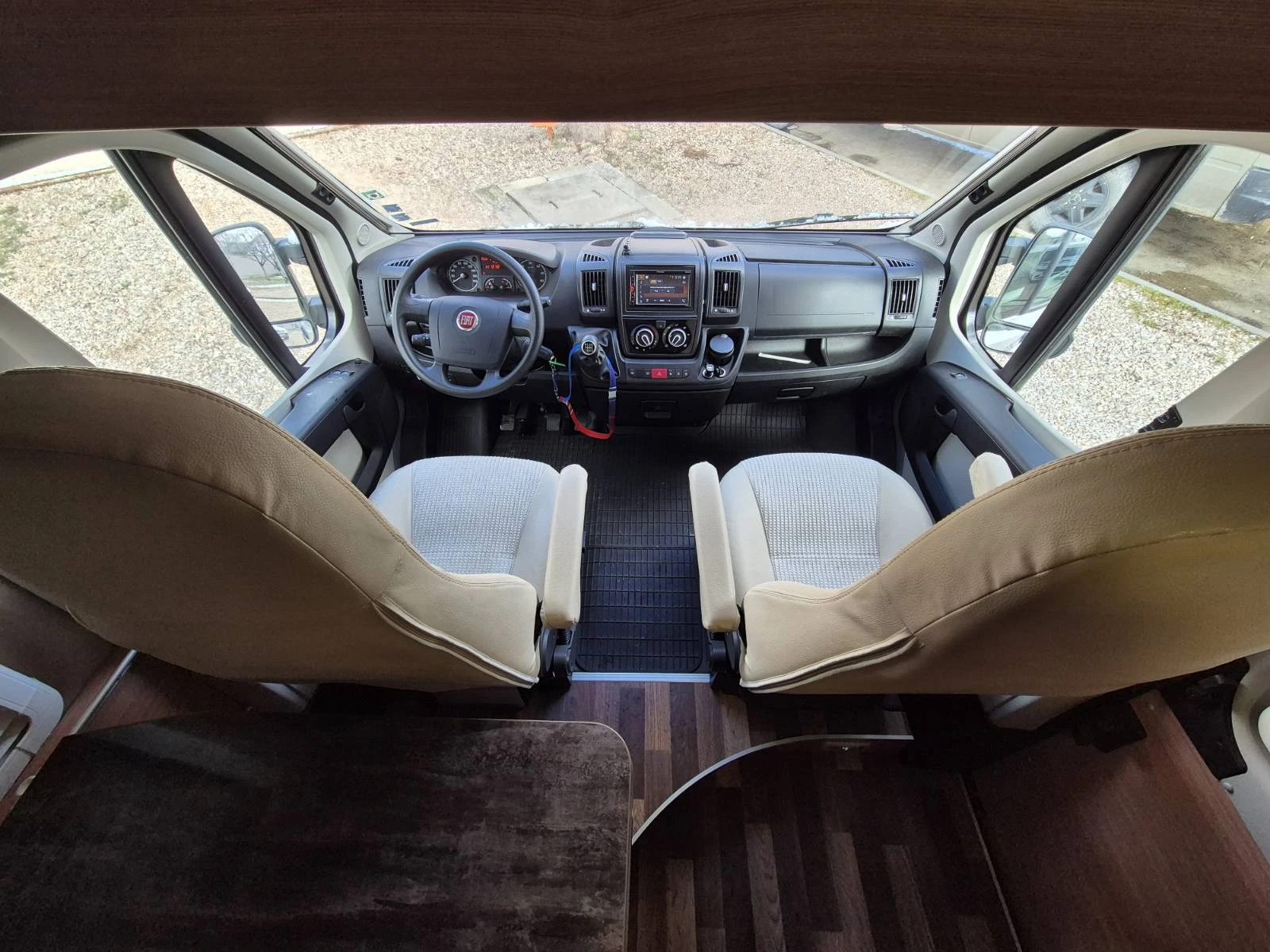 ������ Knaus BoxStar 500 limited | Mobile.bg � ����������� 11