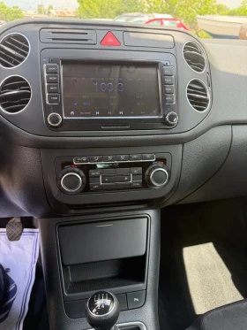 VW Golf Plus 1.6 TDI-Navi-Highline-105k.c, снимка 10