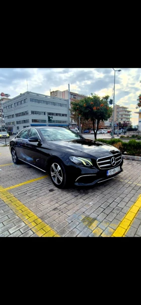 Mercedes-Benz E 220, снимка 4