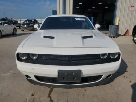 ������ Dodge Challenger