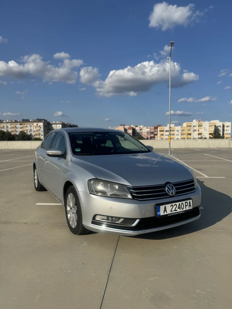 VW Passat, снимка 1 - Автомобили и джипове - 46601439