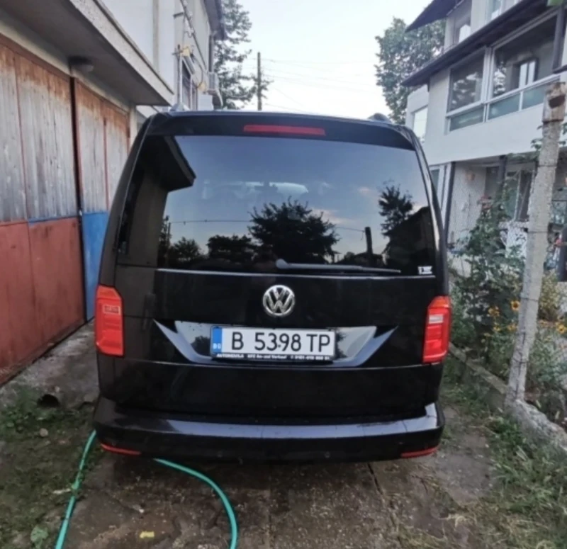 VW Caddy 2.0 tdi 102ps. Maxi възможен разумен коментар, снимка 16 - Автомобили и джипове - 47315193