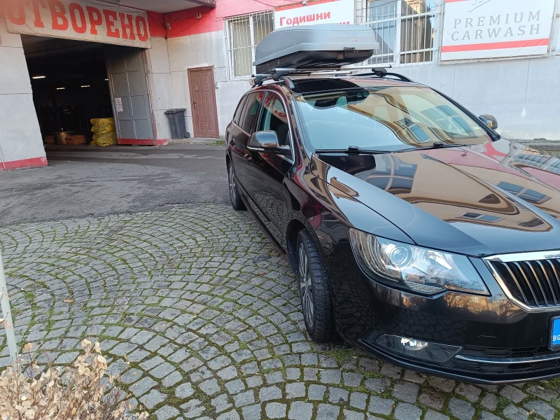 Skoda Superb, снимка 3 - Автомобили и джипове - 48131231