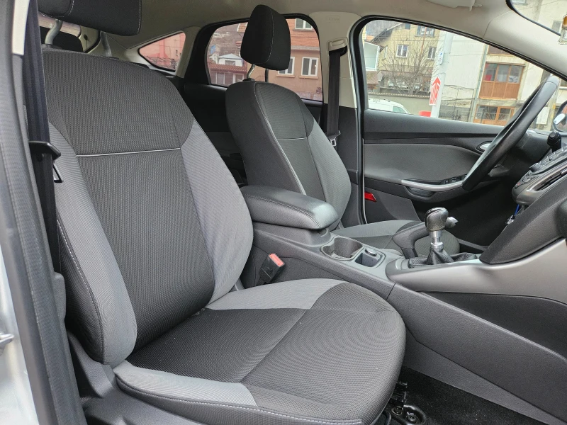 Ford Focus 1.6 Hdi Klimatron/2014g, снимка 13 - Автомобили и джипове - 49185614