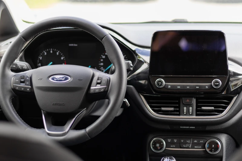 Ford Fiesta EcoBoostHYBRID / TITANIUM, снимка 12 - Автомобили и джипове - 52264686