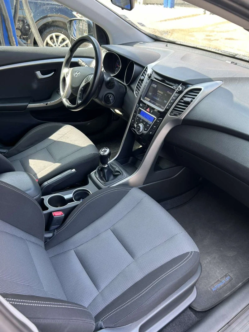 Hyundai I30 1.6 CRDI GO BRAZIL, снимка 3 - Автомобили и джипове - 52530600