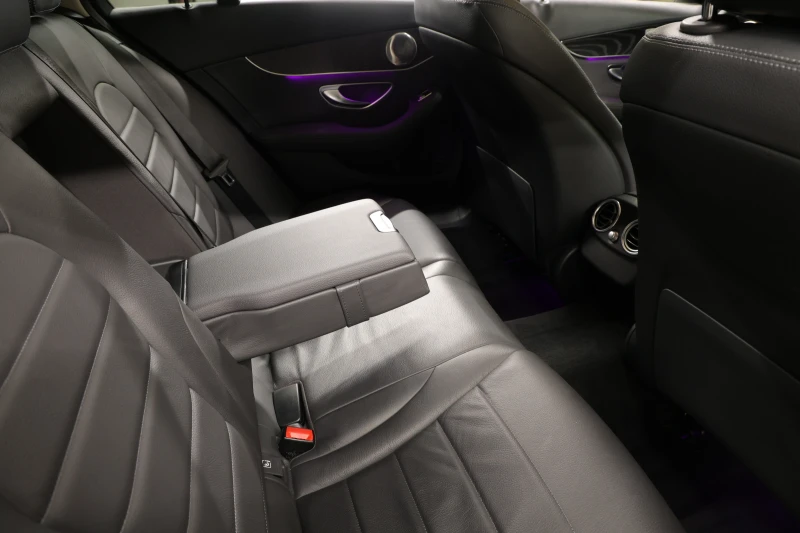 Mercedes-Benz C 220 d 4-MATIC , снимка 17 - Автомобили и джипове - 52810504