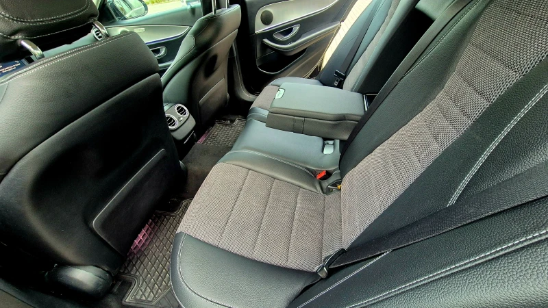 Mercedes-Benz E 220, снимка 8 - Автомобили и джипове - 52863647