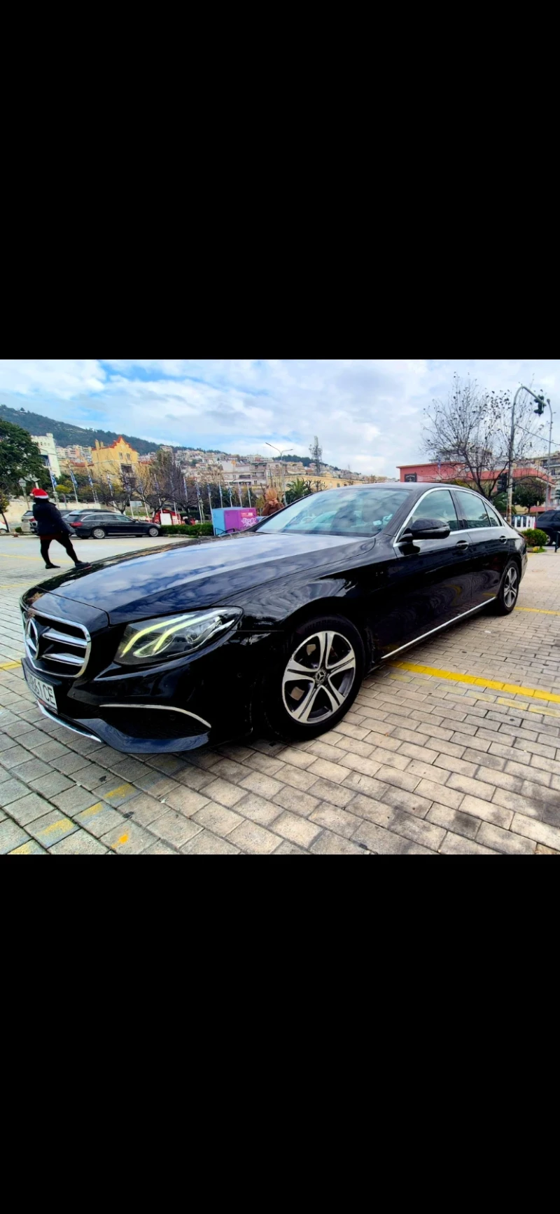 Mercedes-Benz E 220, снимка 5 - Автомобили и джипове - 52863647