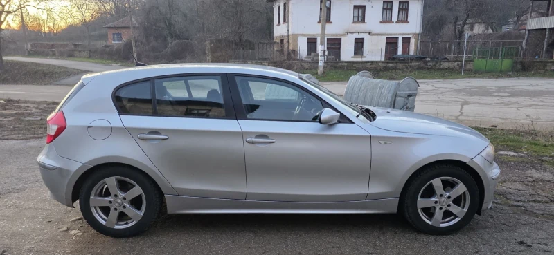 BMW 116, снимка 6 - Автомобили и джипове - 53100798