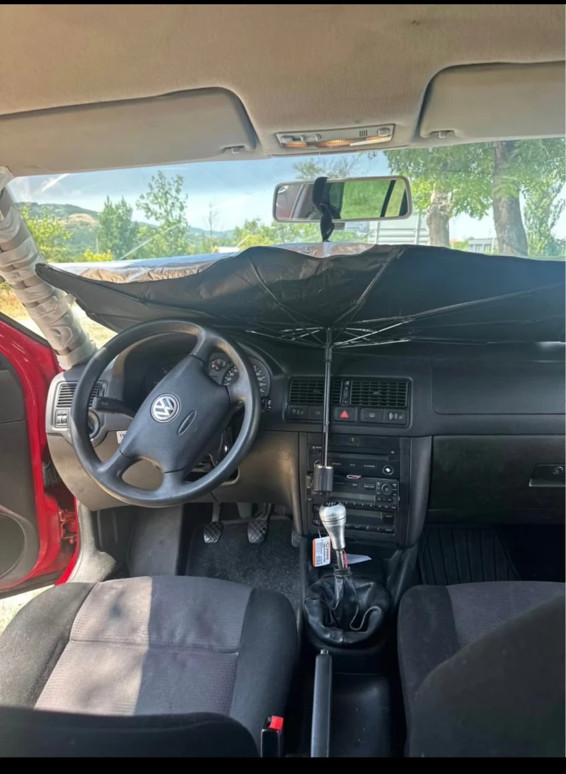 VW Golf, снимка 4 - Автомобили и джипове - 53288348