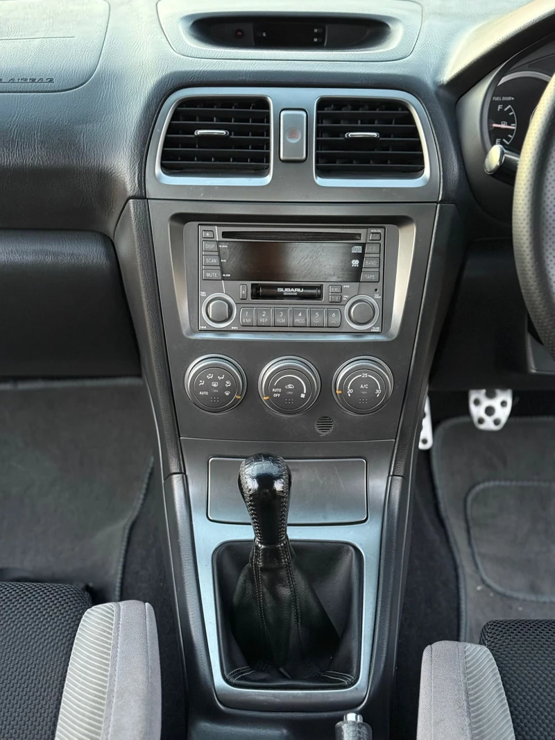 Subaru Impreza WRX, снимка 8 - Автомобили и джипове - 53343930