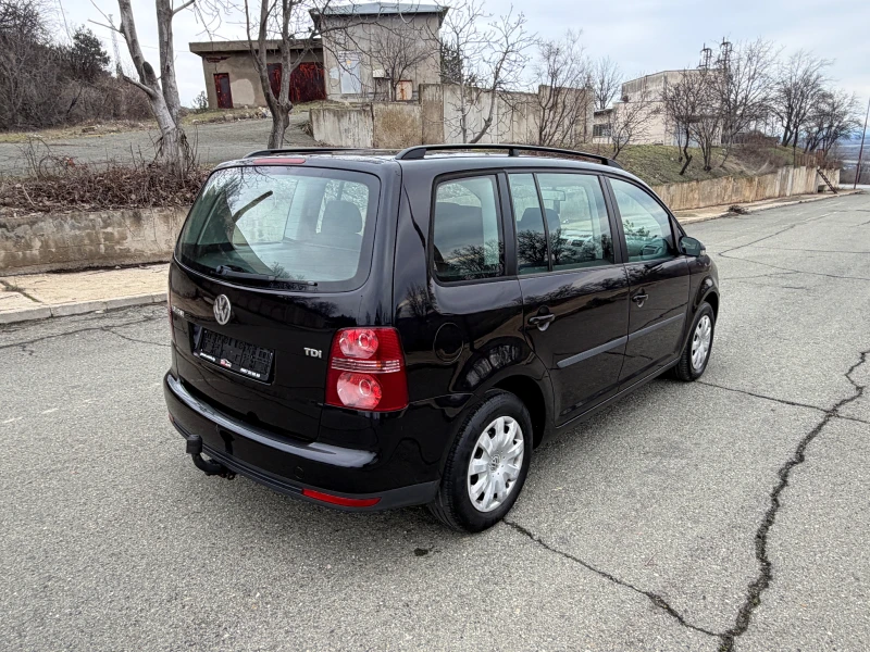 VW Touran 1.9. 105 кс 6-скорости, снимка 7 - Автомобили и джипове - 53501355