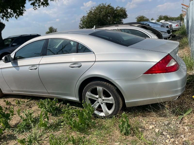 Mercedes-Benz CLS 320 На части фейслифт, снимка 4 - Автомобили и джипове - 34208857