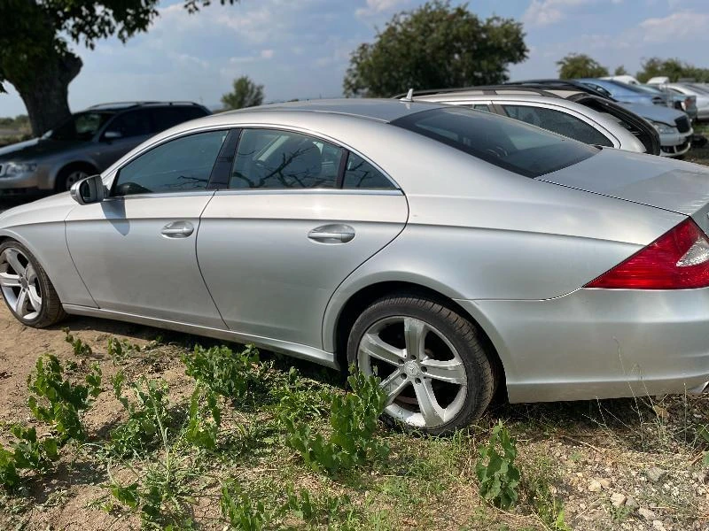 Mercedes-Benz CLS 320 На части фейслифт, снимка 1 - Автомобили и джипове - 34208857